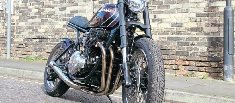 With the current fashion for doing up older Japanese bikes, particularly Kawasaki Zeds, Suzuki GSs and GSXs, and Yamaha RDs and YPVSs, in a ‘restomod’ (restored and modernised) style, it’s good to see that some out there don’t slavishly follow the herd…
