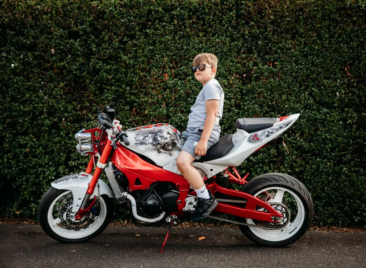 Stretched R1 Streetfighter GOOD VS EVIL | Brag Your Bike | Back Street ...